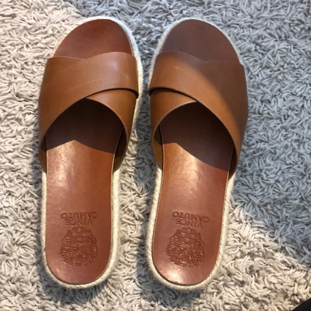 Vince Camuto Carran Flatform Slide